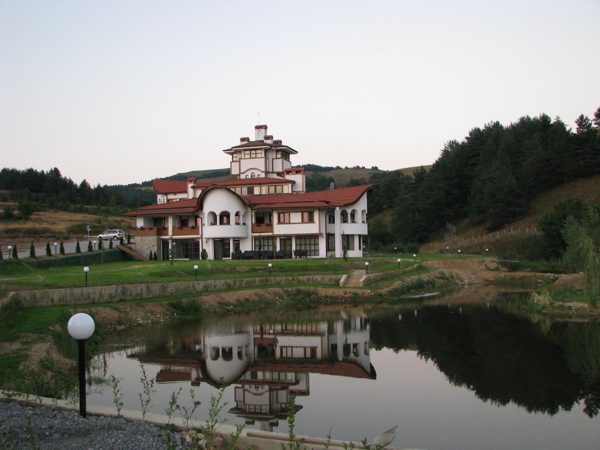 Park Hotel Eagle Stone Koprivštica Exteriér fotografie